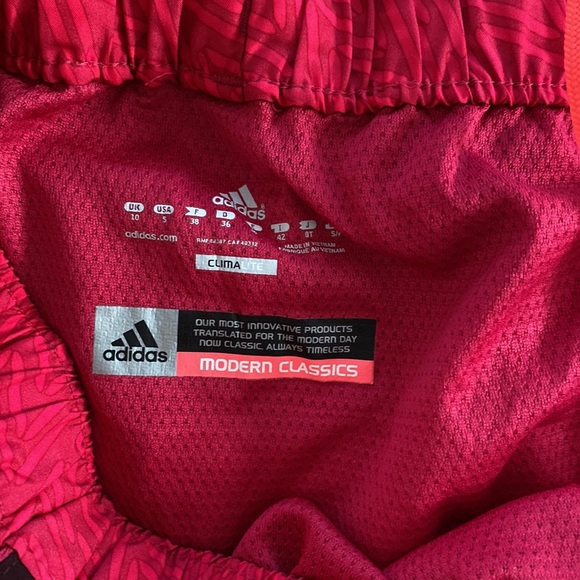 Adidas running shorts - Picture 5 of 7